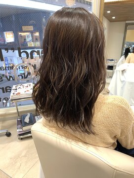 ビーハイブルタ(BeeHIVE Rta) ラフ巻きで♪