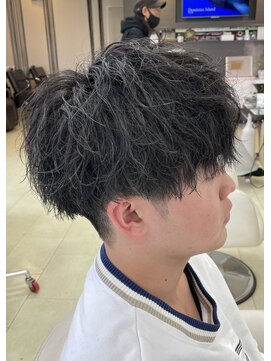 ロンドガルマン 名古屋(Lond GULLMAN) 波巻パーマ一ヶ月後カットのみスタイル