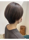 ショートボブ