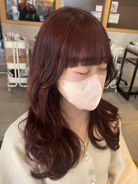 ザコーストバイネオリーブ 辻堂店(The coast by neolive) 深みのあるチェリーピンク ヨシンモリくびれレイヤーカット