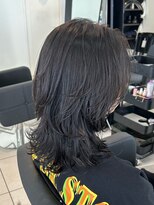 アクアオモテサンドウ(ACQUA omotesando) *くびれミディアムウルフカット長めバングウルフレイヤーカット