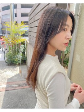 ツイギー 宮西店(TWiGGY) セミロングのラフ巻き仕上げ