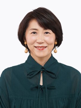 ブロッサム プロデュースド バイ エガオ(Blossom PRODUCED by EGAO) 後頭部が気になる方に◎骨格補正ショートヘア