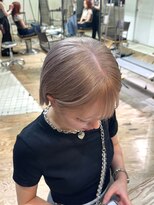 ヲタク(wotaku.)&nbsp;ミルクティーカラーホワイトベージュハイトーンダブルカラーボブ