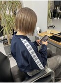 切りっぱなしボブタッセルボブ丸くならないボブ透明感カラー