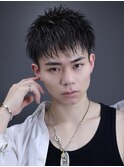 グリースでツヤツヤ!ツンツンショート