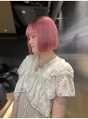 イメチェン/ホワイトブロンド/外ハネボブ/美髪/栄
