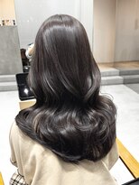オリーブグレージュ