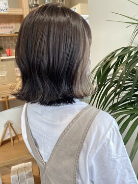 パルティール(Partir) インナーカラー×ボブでつくる、今っぽ抜け感ヘア
