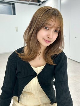 ユーフォリア 新宿通り(Euphoria) くびレイヤー/ザクザクレイヤー/ワンホン/ハッシュカット