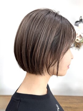 ミライエ(MIRAie) 透明感のあるミニボブ