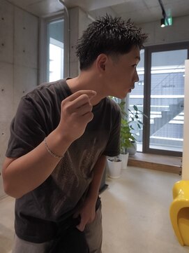 スリバー(sliver) (ryoki)刈り上げスパイキーショート