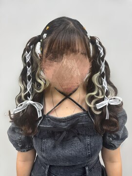 アールエーサロンモノクロ 秋葉原(RA SALON モノクロ) プリンシパルツインテール