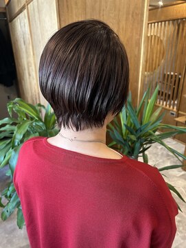 縮毛矯正×アッシュピンクの艶ショート