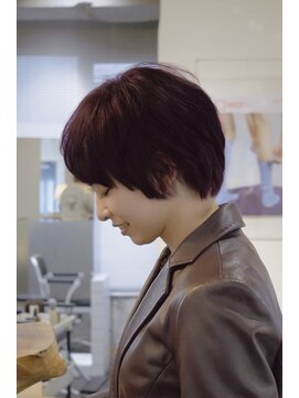 バイブ(Vibe) 大人ショート×暗めパープルブラウンカラー