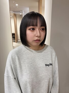 オーマ(OMA) 透明感ボブ