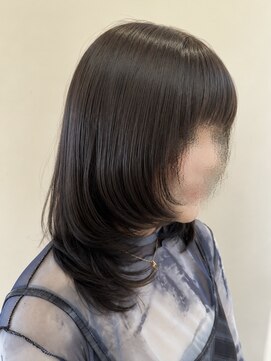 オクユキ(OKUYUKI) ハッシュカット×ダークグレージュ