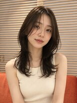 オアシスアヴェダ ザ・ペニンシュラ東京(OASIS AVEDA)&nbsp;セミロング・暗髪ロング・レイヤー・銀座日比谷有楽町20代30代