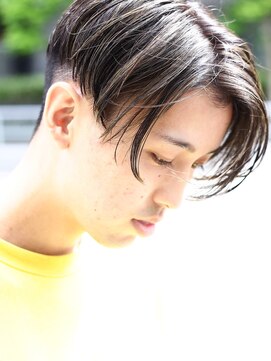 バローチェ(Barouche) 【Barouche】　ツーブロック　ハイライト　堀江