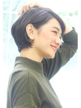 ラグエル(RAGUEL) 30代40代のひし形ショートボブ