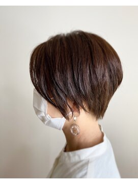 カットフォーユー(Cut For You) 前下がりショートボブ