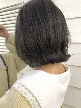 ヒート バイ アンカットラウンジ 渋谷(HEAT by UNCUT&LOUNGE) ボブ/切りっぱなしボブ/ケアブリーチ/インナーカラー［渋谷］