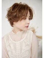 大人可愛い20代30代40代パーマ前髪なし前下がりショート