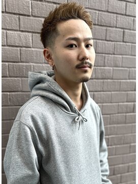 フランクスバーバーザスタンド(Frank’s barber the stand) スペインカール/スパイキーショート/フェザーパーマ/飯田橋E