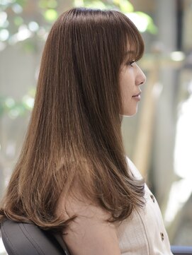 ディスイズアペン(This is a pen.) イルミナカラーで作るオリーブベージュ