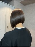 首長効果〇白髪ぼかし/グレイアッシュ／艶ボブ　Repose