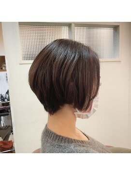 ブリング バイ スノードロップ 吉祥寺(BRING by Snowdrop) カール/セミディ/シアーカラー/姫カット/吉祥寺