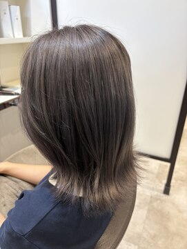 アナザーワールドココン(ANOTHER WORLD cocon) 深めなグレージュカラー