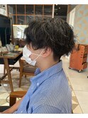 フェザーパーマブルーブラックスペインカールスパイキーショート