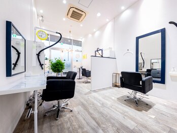 ニ(Ni)の写真/ビジネスシーンもプライベートも！カット専門店でお手頃価格のカットを体験しよう♪