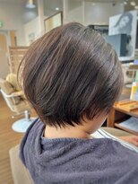 ムーア(MUA) ☆くびれショート