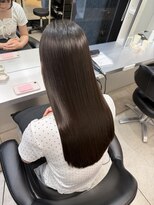 コア 梅田(Core)&nbsp;髪質改善 艶髪 愛され 韓国風 前髪カット 小顔 梅田