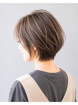 カノア(CANNOA.)&nbsp;梅雨もまとまる大人ショートボブ