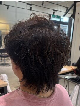 グランデュール 浜松東若林店(GRANDEUR) ウルフカット