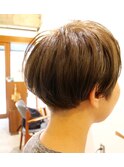 ショートボブ