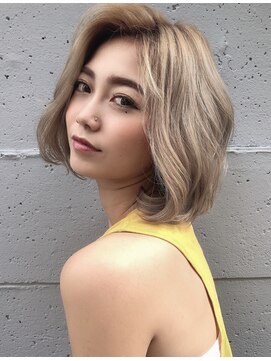 アローラ 三軒茶屋(Allora) ハイトーン×ミディアムボブ