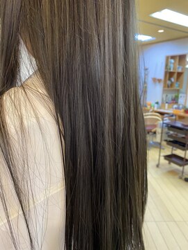 ヘアー バイ ミーズ(hair by Mii’s) 美髪／生酵素カラー