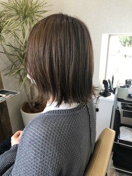 シキ(C key) 外ハネボブ