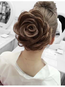 プリュス 名古屋(Plus) ローズヘアセット/バラへア/アップスタイル/へアセット