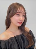 顔周りレイヤーカットくびれヘアミルクティーベージュカラー