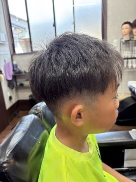 ウエダバーバーショップ(UEDA BARBERSHOP) フェードツーブロック