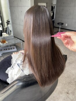 CEDAR【シーダー】の写真/髪質改善カラーでパサつき髪卒業！髪を染めるたび、キレイになる。大人女性のための次世代グレイカラー☆