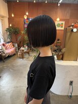 チャプター 問屋町(chapter)&nbsp;ブリーチなしスモーキーダークベージュぱつっとショートボブ韓国