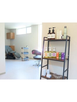 プライベートサロンで、あなたのお悩みに寄り添い、最高のリラクゼーションを体験してください。