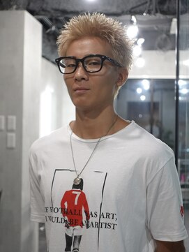 ラベル 渋谷(LAVEL) スパイキーショート/ブロンド/ブリーチカラー/抜きっぱなし