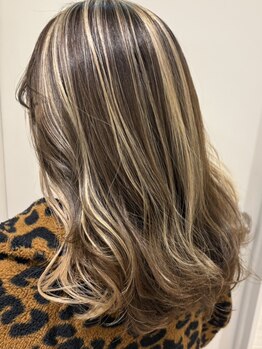 ヴィサージュ ディオ 柏モディ店(VISAGE dio)の写真/【カット+イルミナカラー+トリートメント￥14850→￥9900】透明感とツヤが出る話題のカラー！